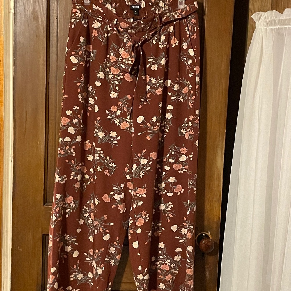 Torrid size 1 high waisted paperback waist pants